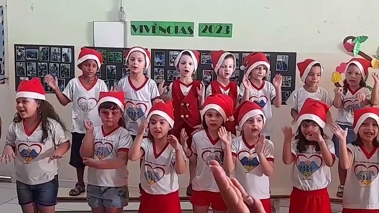Bate o sino pequenino Apresentação de Natal 2023 Hilda maria