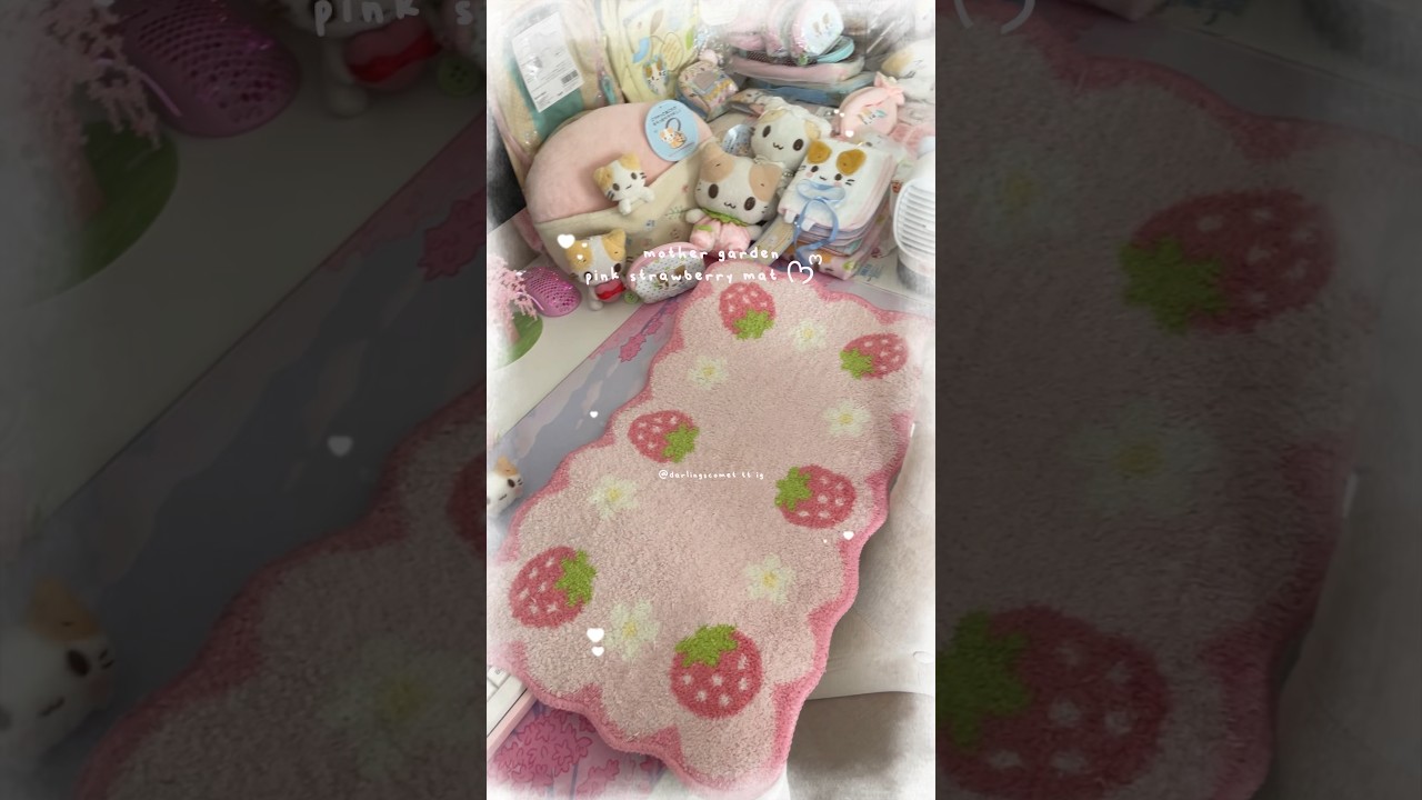 mother garden pink strawberry mat ᡣ𐭩 ᩚ #mothergarden #mg #sanrio #cutecore #desksetup #cutesetup