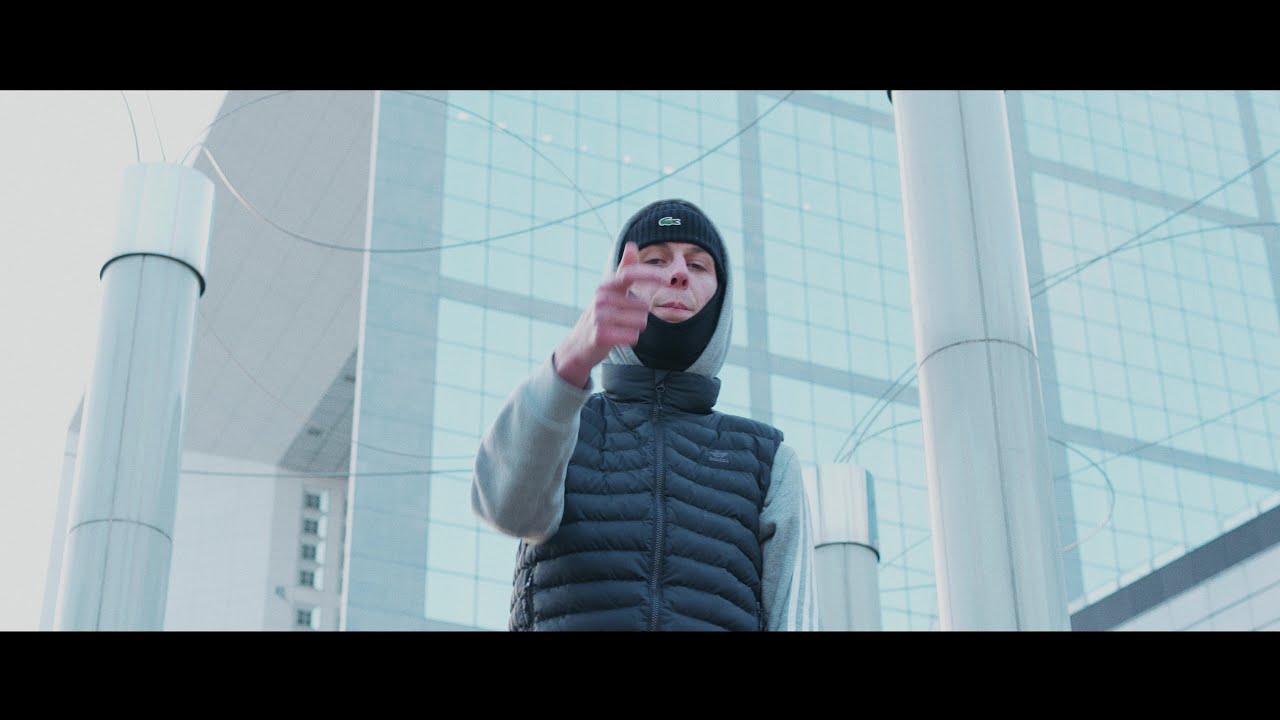 B2R - Retour vers le futur (Clip officiel)