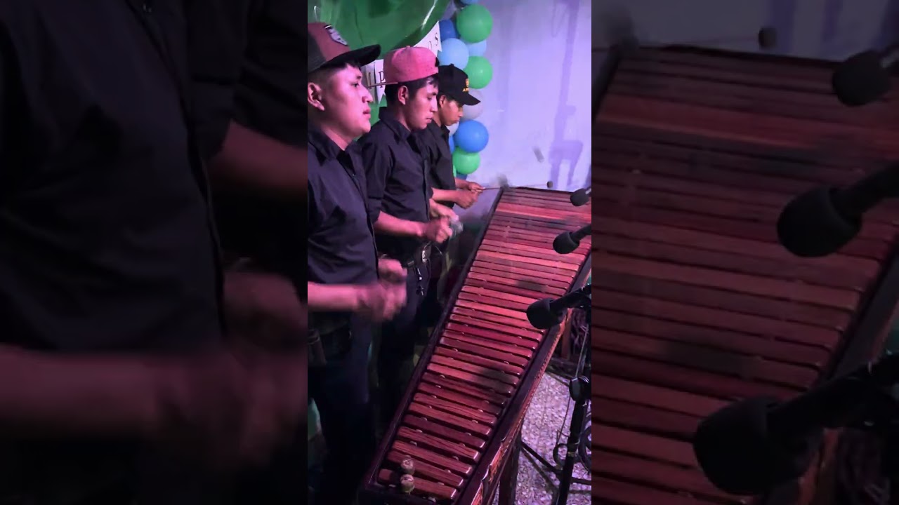 Así se baila cumbia en Tasharjá centro 🤠