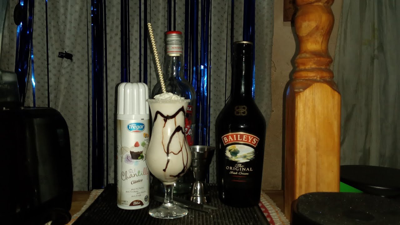 Baileys americana frozen.Tkemos D.j Stella en la barra.