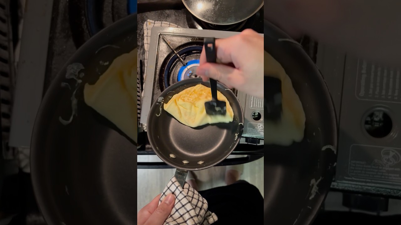 Day 229 - making the world&rsquo;s hardest omelette with a spatula