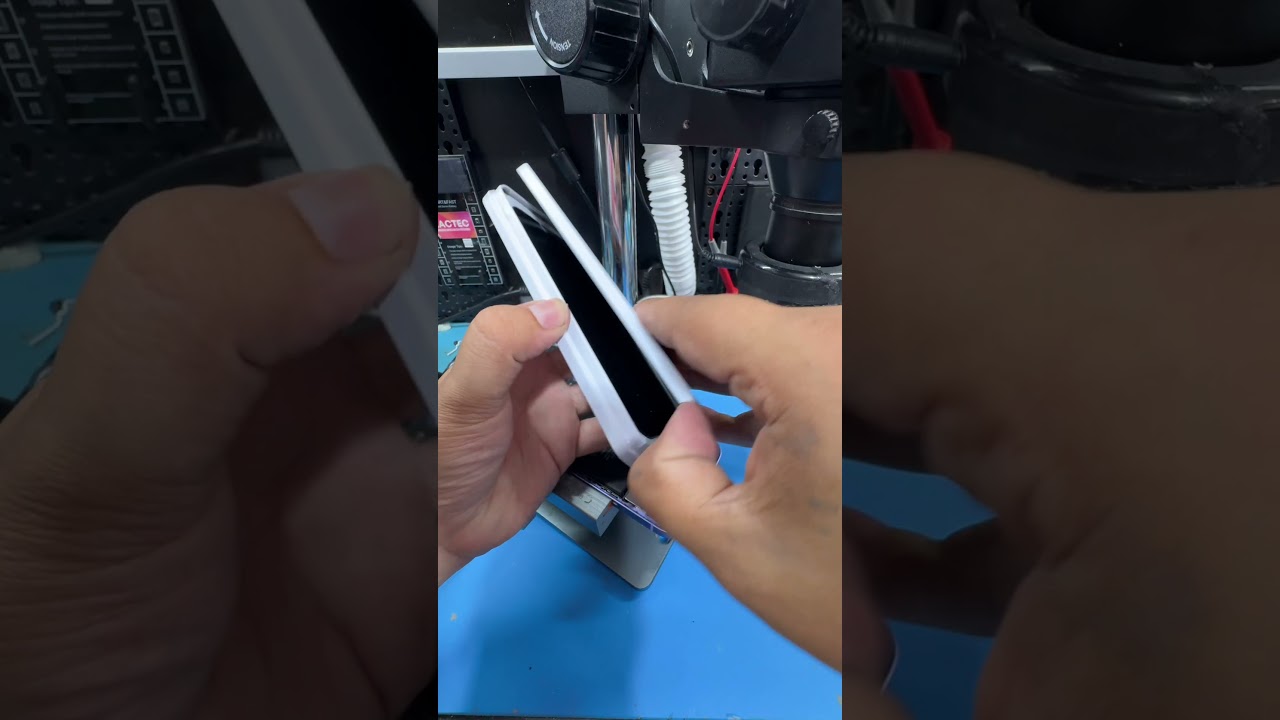 A tela mais barata do iPhone 12