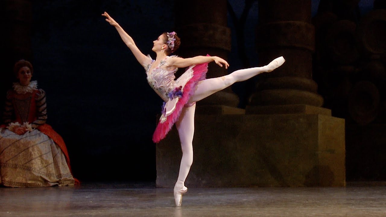 The Sleeping Beauty &ndash; Lilac Fairy Variation (Claire Calvert, The Royal Ballet)
