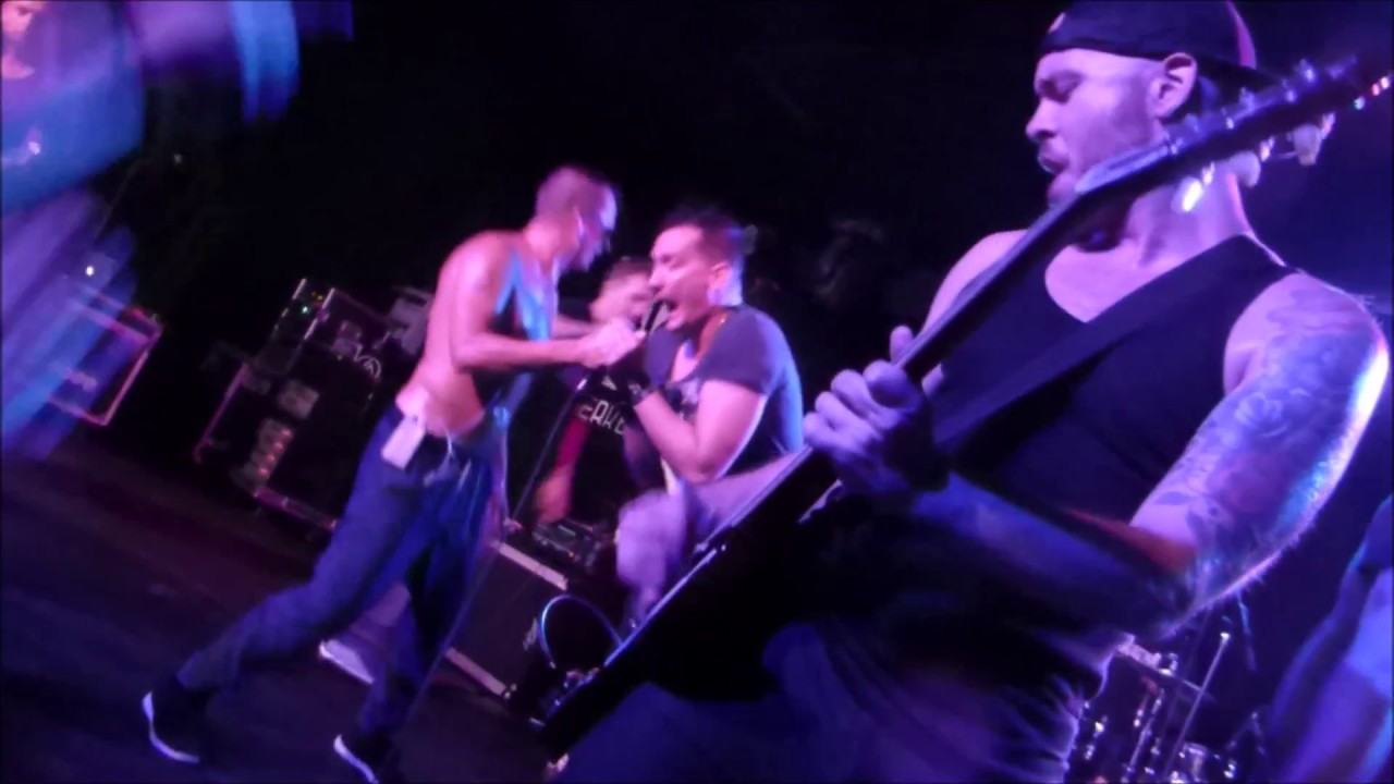 Tribute to Chester Bennington / Piknik Park (LP Tribute Band) - Dürer Kert, Budapest, Hungary