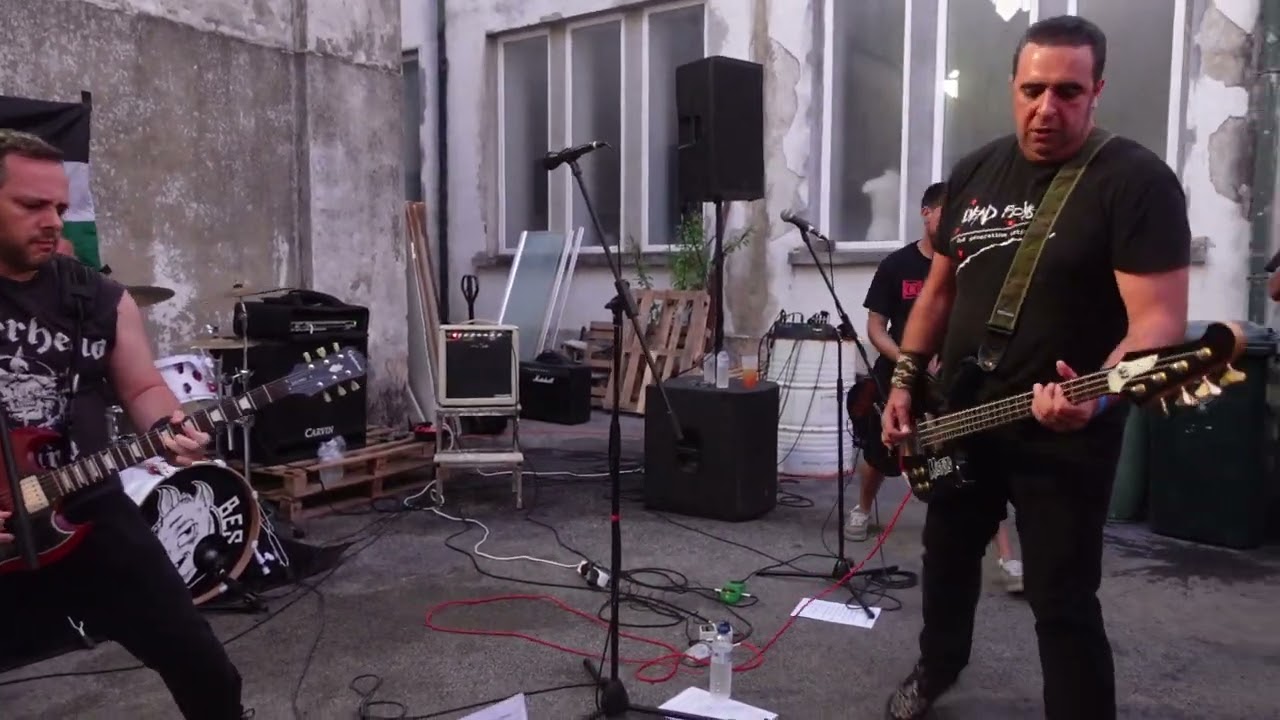 BASTARDOS DO ESPÍRITO SANTO - Quinze Anos No Cavalo (live Fermentage Beato)