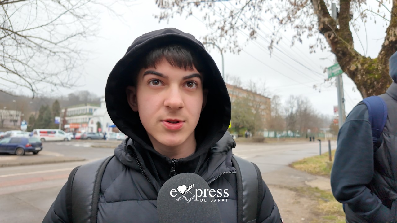 ExpressVox: Unde ești copilărie?