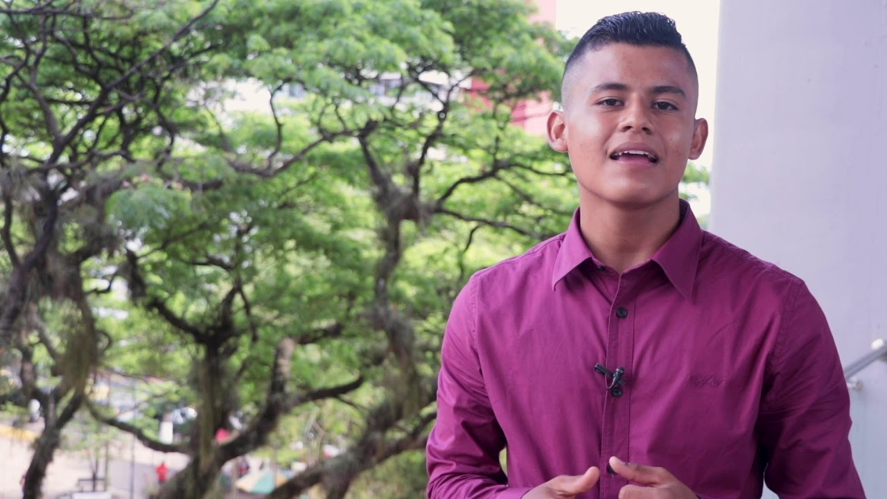Los tres mejores puntajes de la Prueba Saber11 2020 env&iacute;an un mensaje a los j&oacute;venes colombianos