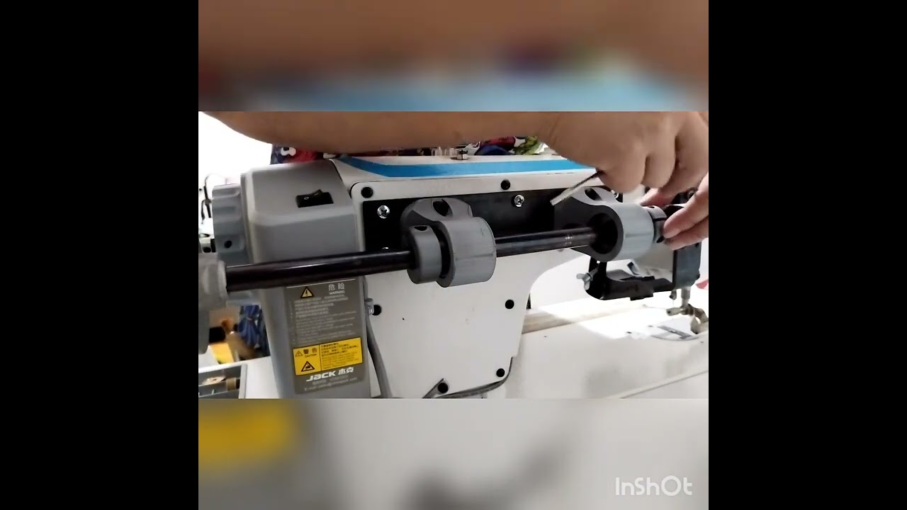 Montagem do Aparelho de frufru do Eduardo Buettgen na máquina industrial .