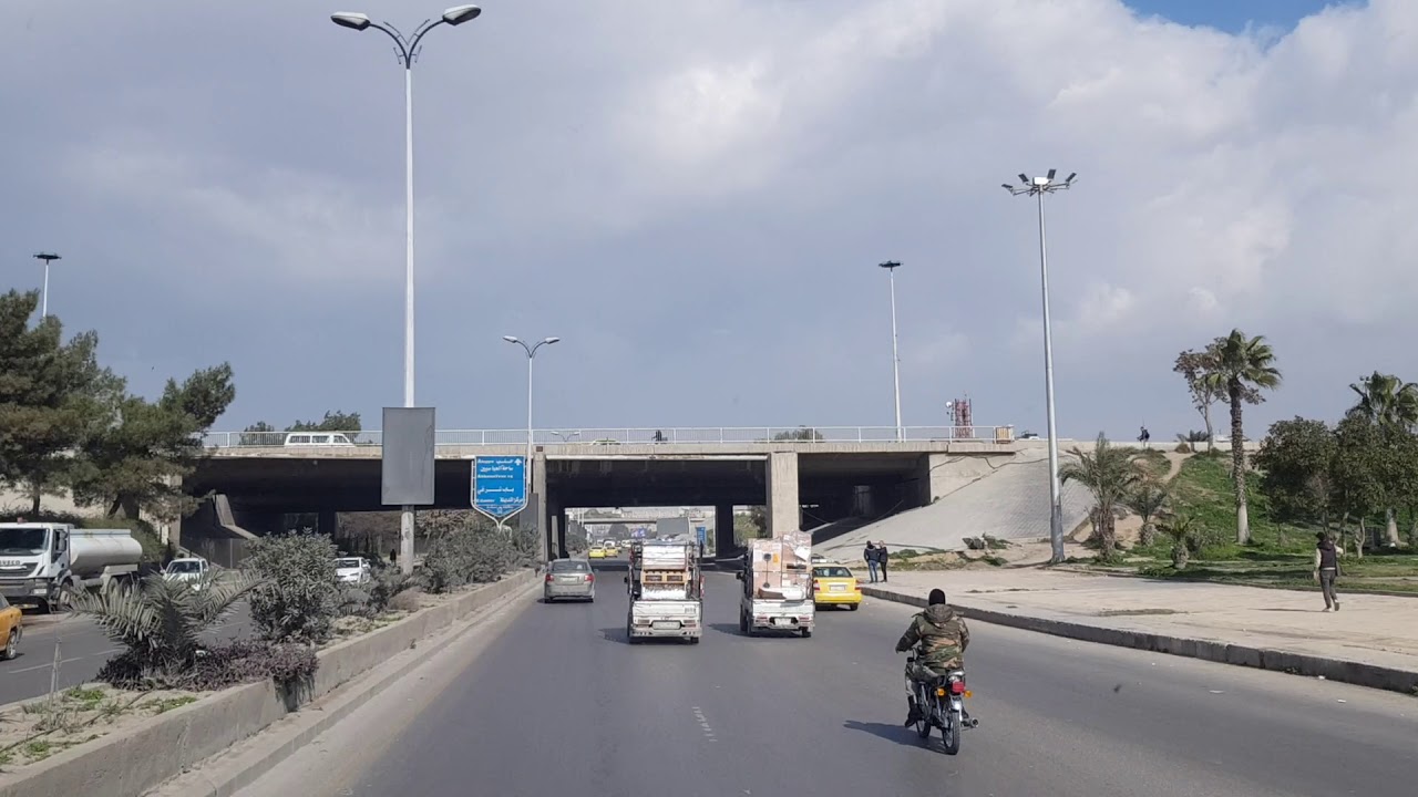 حيدر زنكنة في جولة صباحية في العاصمة دمشق طريق مطار دمشق الدولي