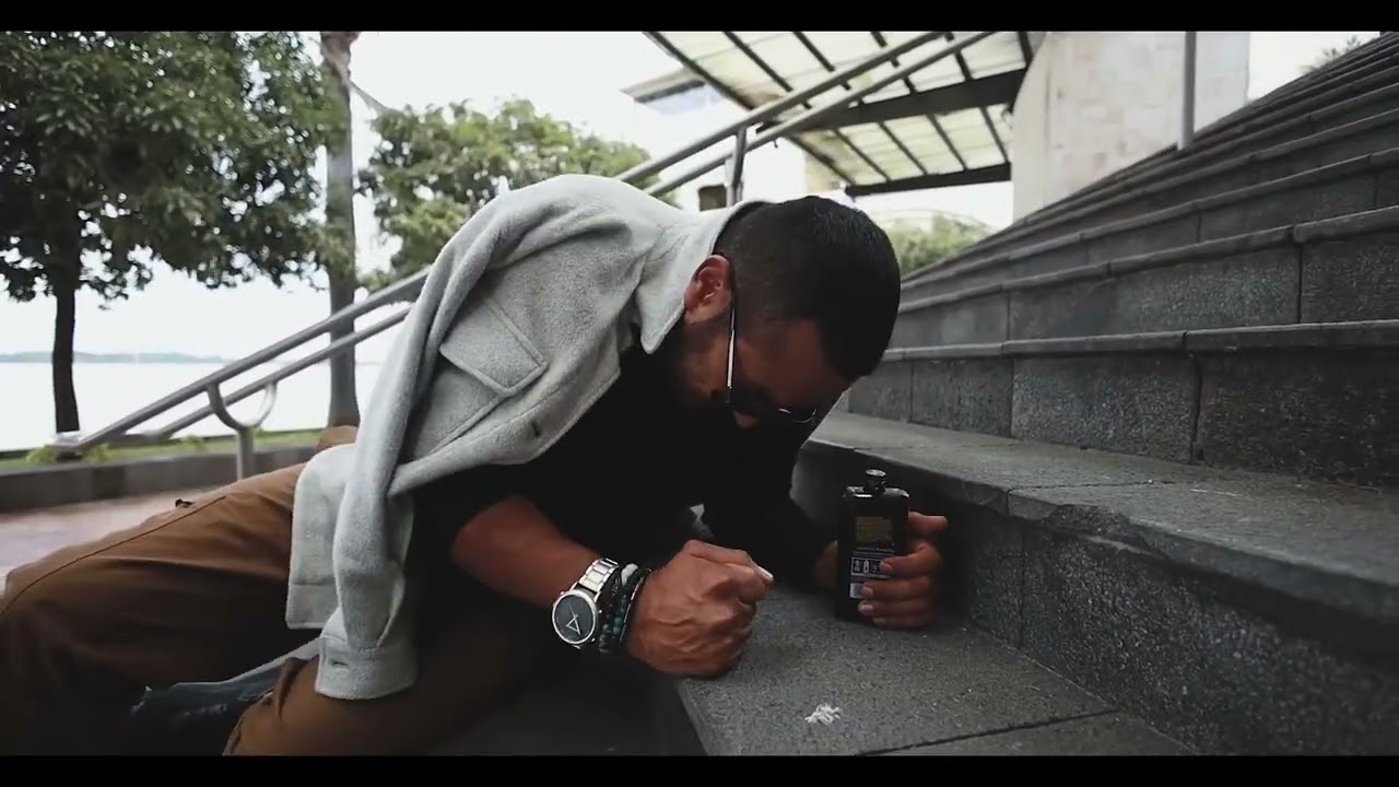 JUSTO Y NECESARIO - PAOLO PLAZA