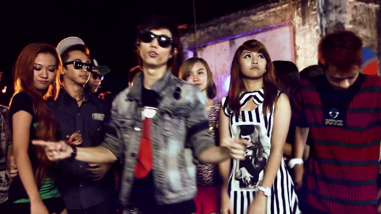 ခိုးခိုးပြီးတော့ [ Khoe Khoe Pee Tot | Official MV ] - Bunny Phyoe ft.Phyo Wai