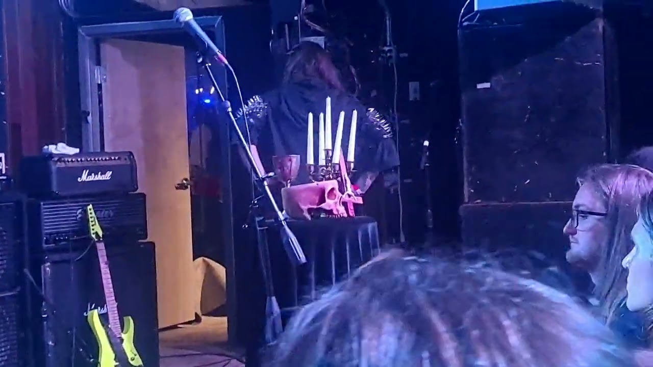 Worm-Tampa,FL 9/23/23(2)