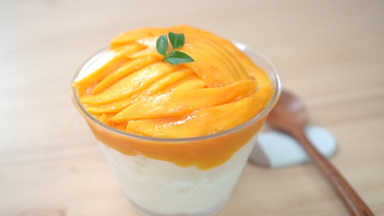 Korean Dessert Cafe :: Как сделать популярную в Корее ледяную стружку из манго / Рецепт