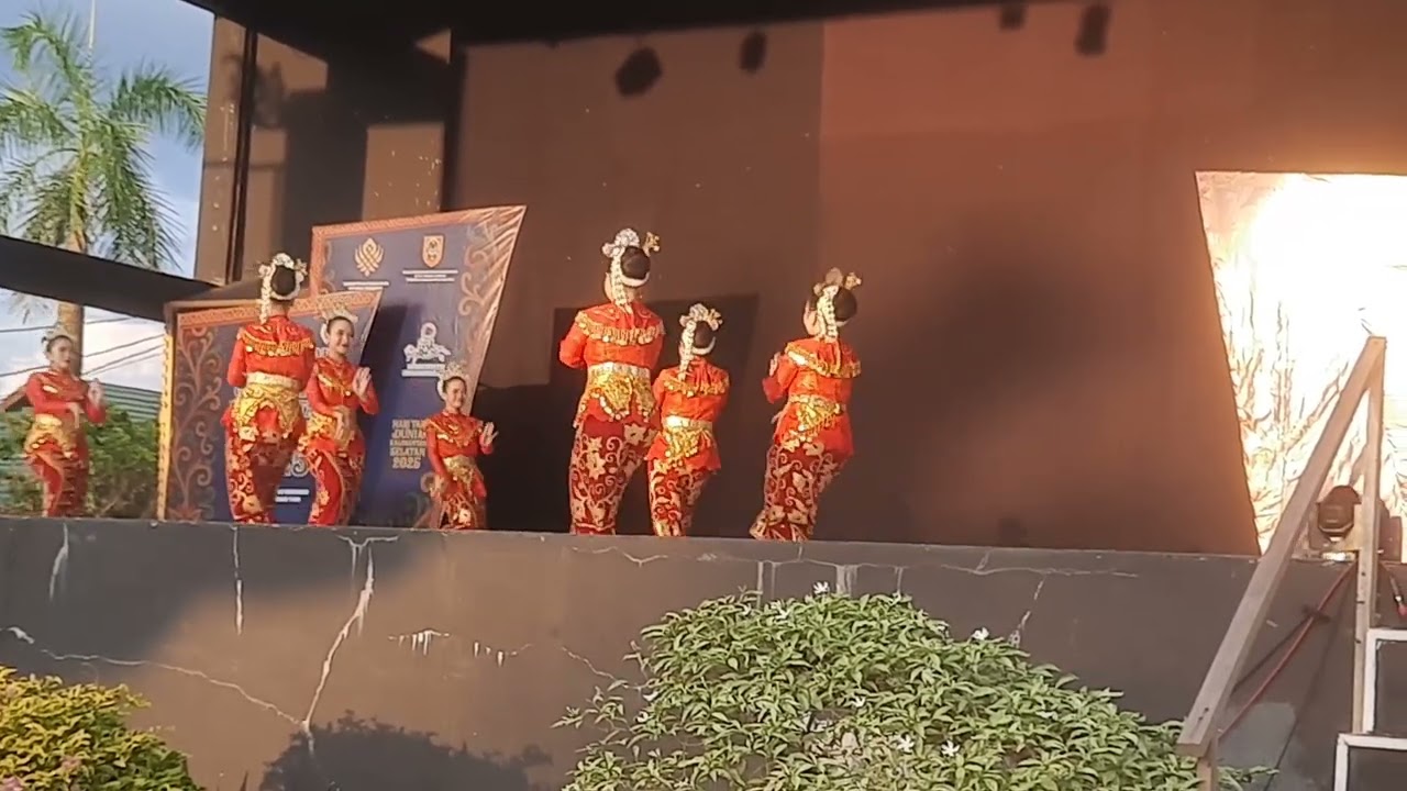 Tari Japin Sigam Pulau Laut Disdikbud Kab Kotabaru Hari Tari Dunia Kalimantan Selatan 2025