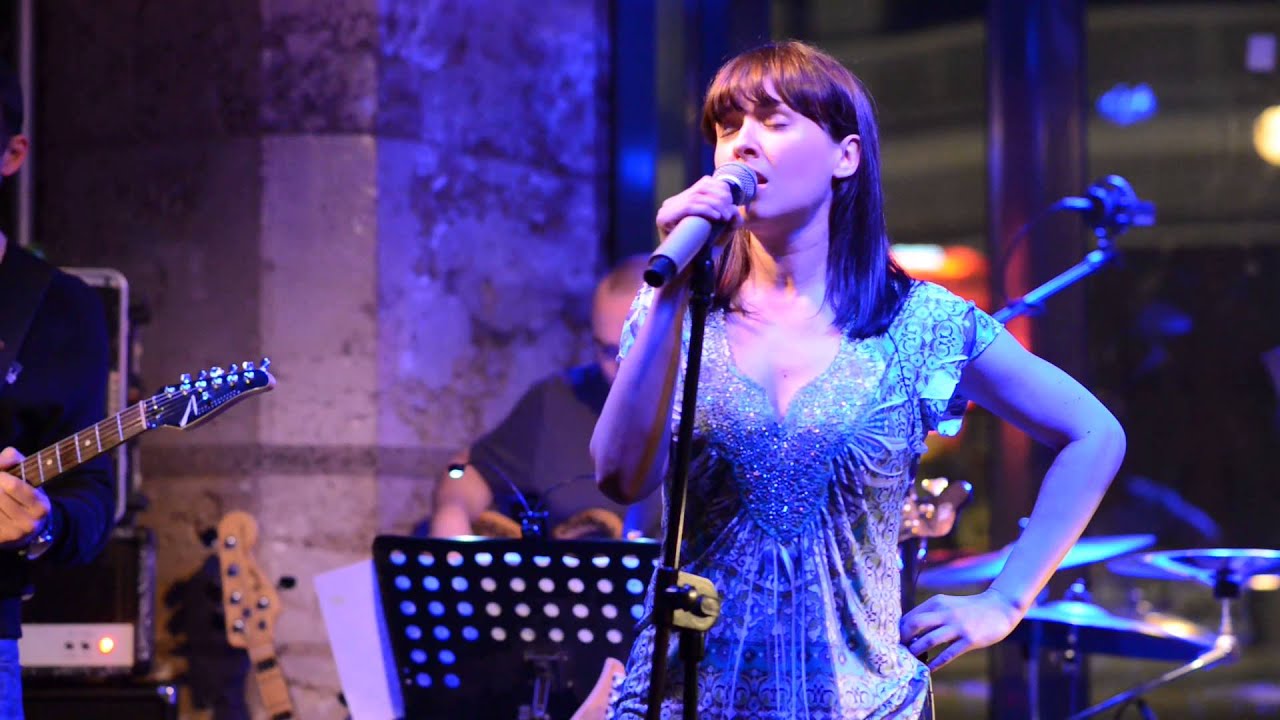 Hania Stach KING OF MUSIC