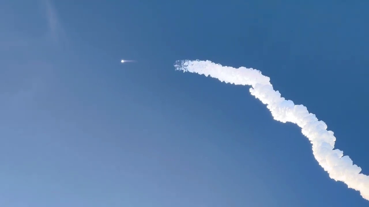 Starship Flight 2 with Super Heavy RUD- South Padre Island, TX