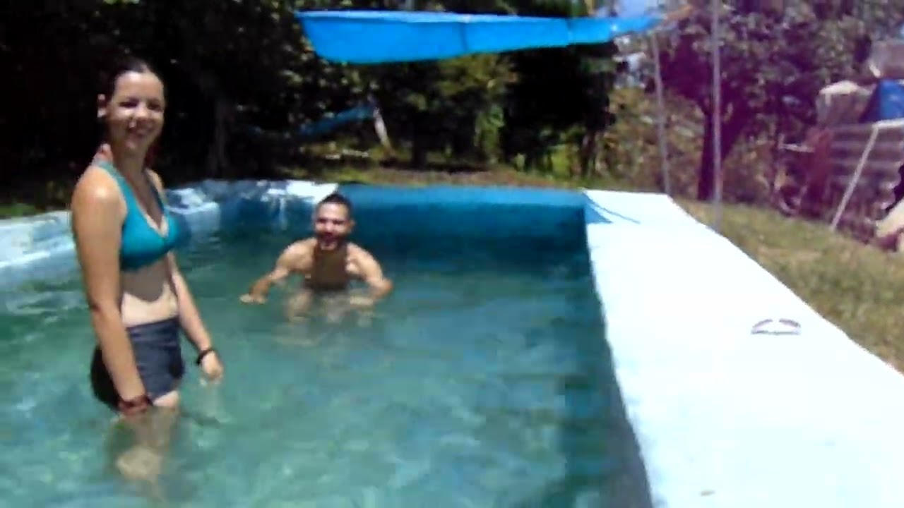 Meu Sobrinho Thiaguinho na piscina