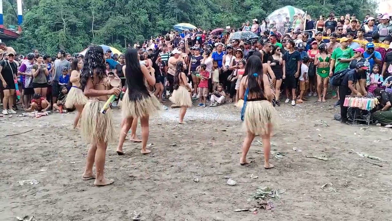 Carnaval de Puerto Napo, danza de la comunidad Naranjalito