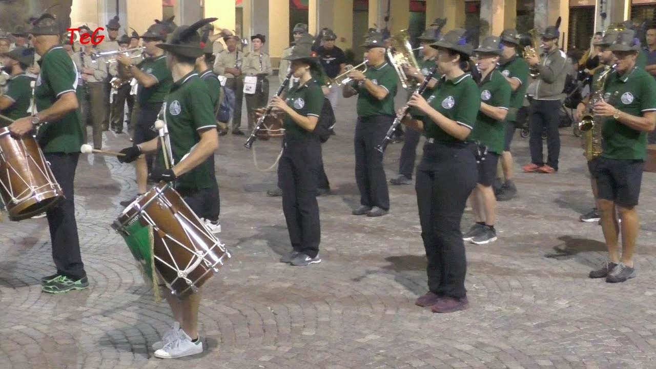 Fanfara alpina Ossolana - Raduno alpini Ivrea 2022