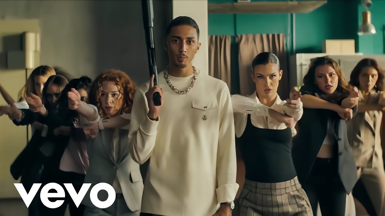 Jul ft. Baby Gang, Maes - Mocro (Official Video)