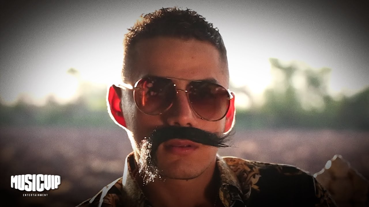 Algo Poco Frecuente (Video Oficial) - Don Zares