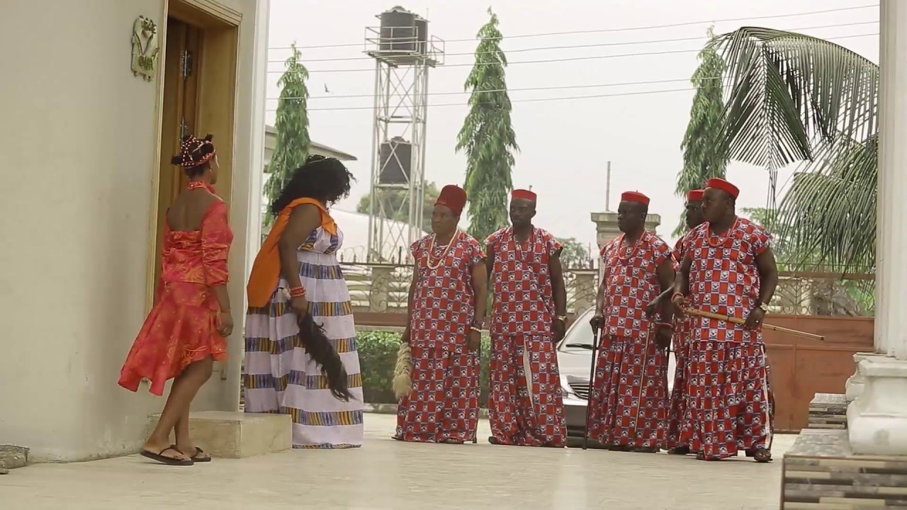 PERSONNE NE VOULAIT DE LA SERVANTE, MAIS LE PRINCE L’A VUE ET L’A CHOISIE COMME ÉPOUSE FILM NIGÉRIAN