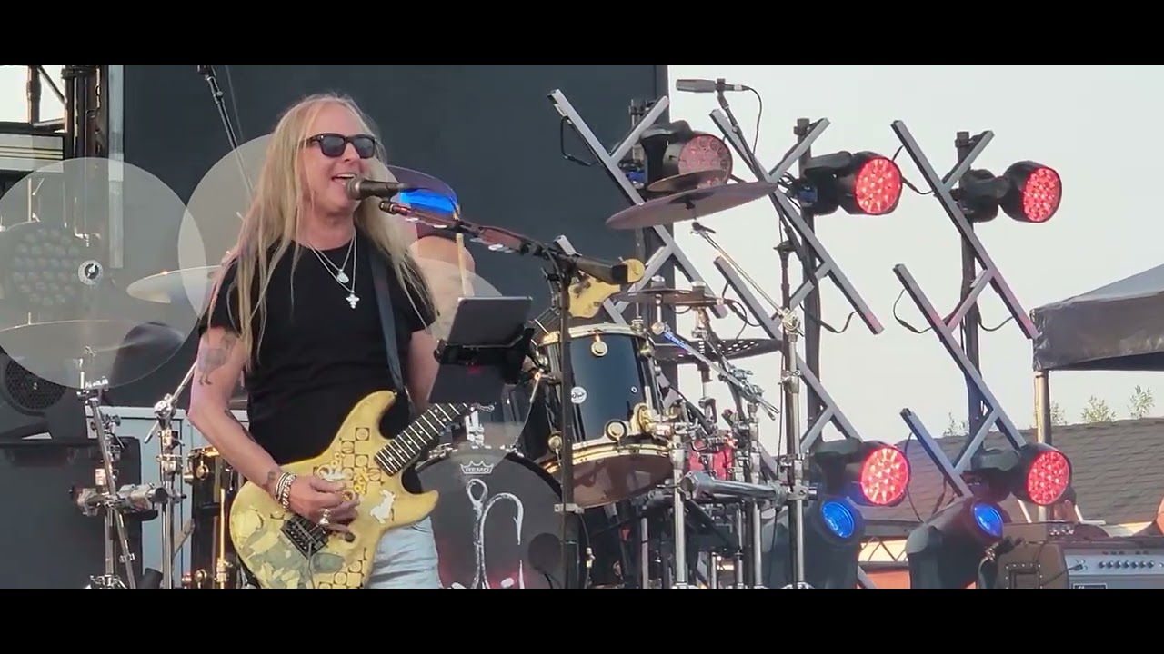 Jerry Cantrell 