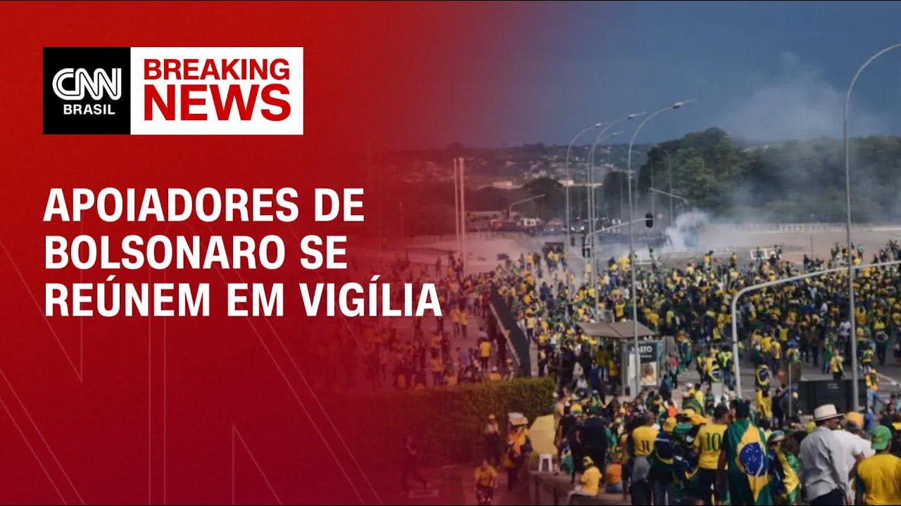 Apoiadores de Bolsonaro se re&uacute;nem em vig&iacute;lia pelo ex-presidente | AGORA CNN