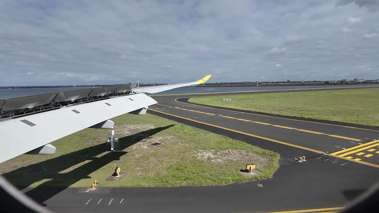 Cebu Pacific Landing at Sydney International Airport