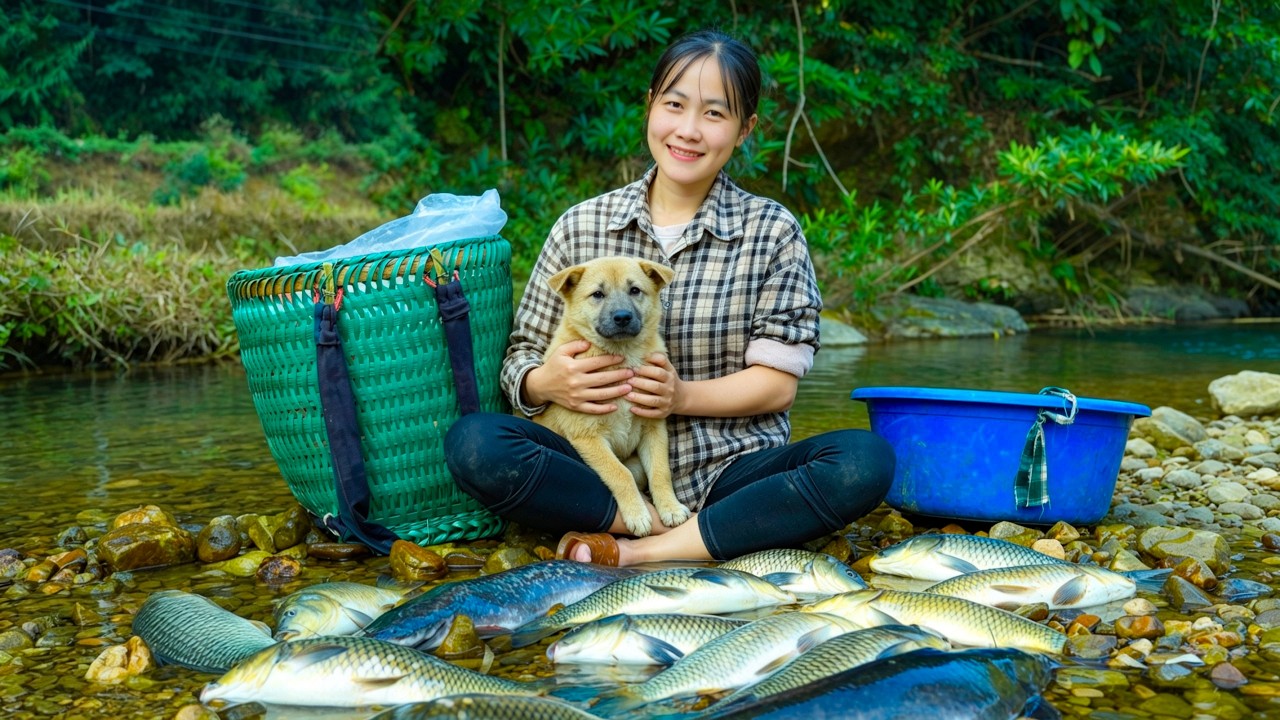 single mother primitive fishing to bring to market and build table for new house. new life future