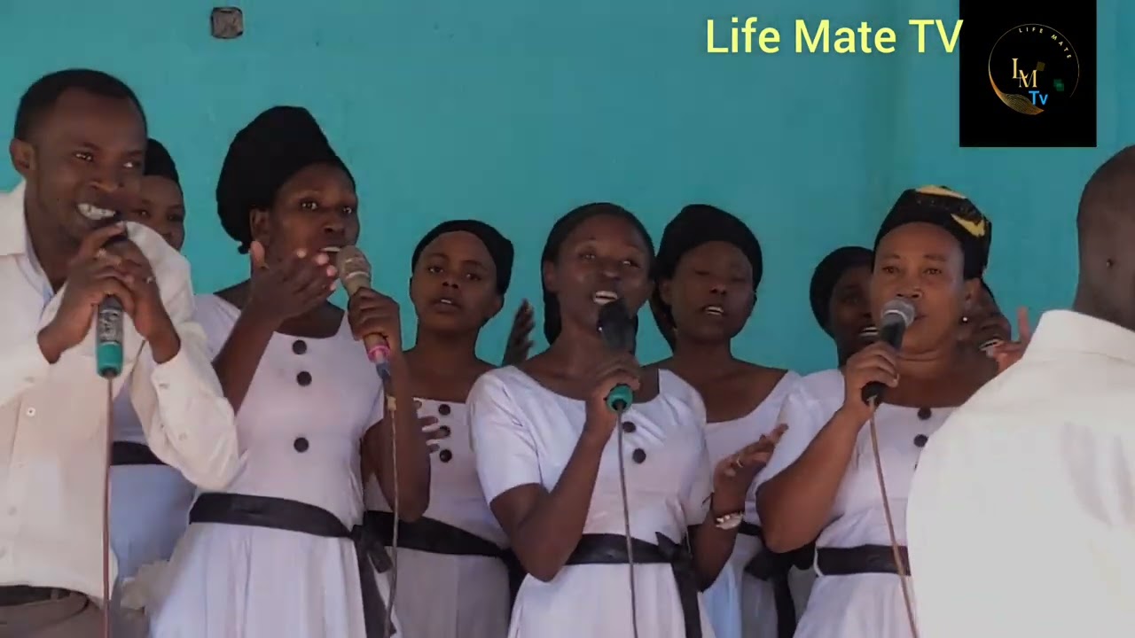 Dore Choir mutari muzi ifite amavuta yo ku Itorero rya  ADPER MUBUGA @Lifematetv123