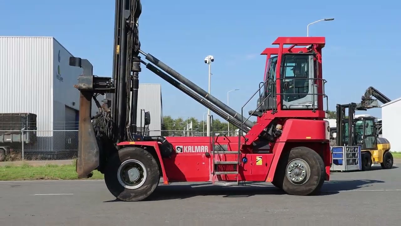 CR76 Kalmar DCG100-45ED7; year 2018