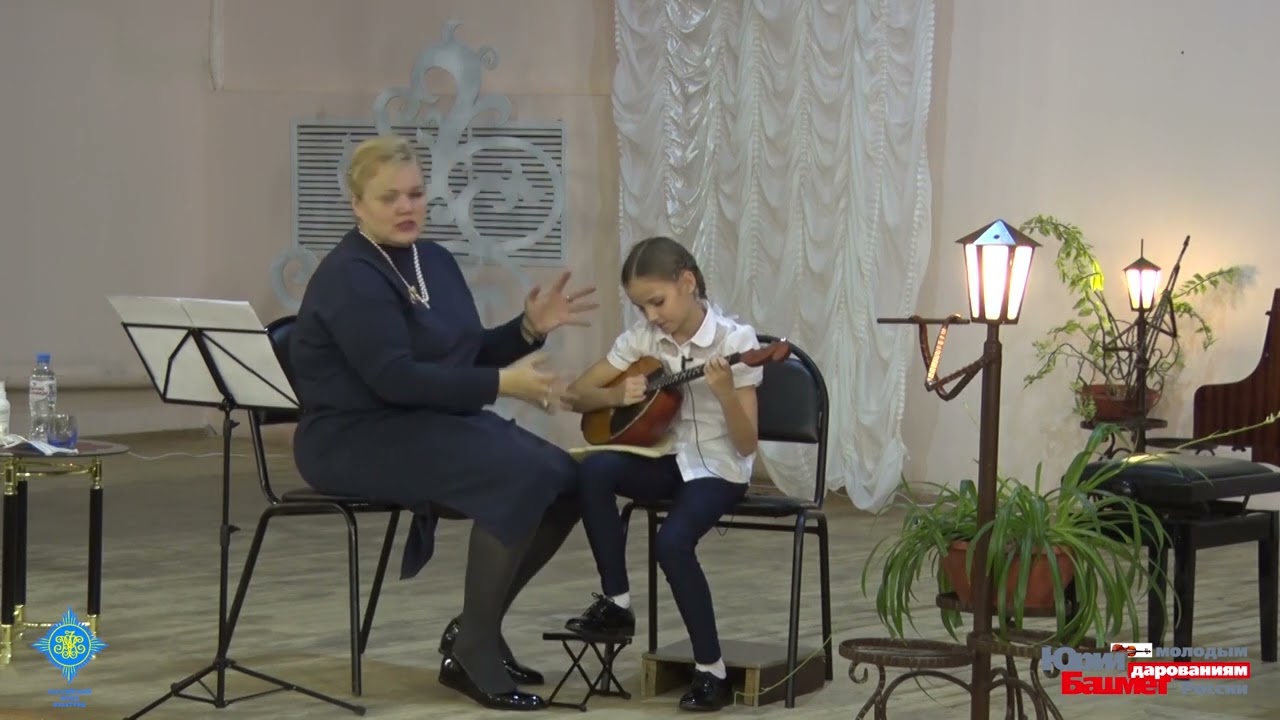 Мастер-класс Надежды Дмитриенко – домра. Урок 1