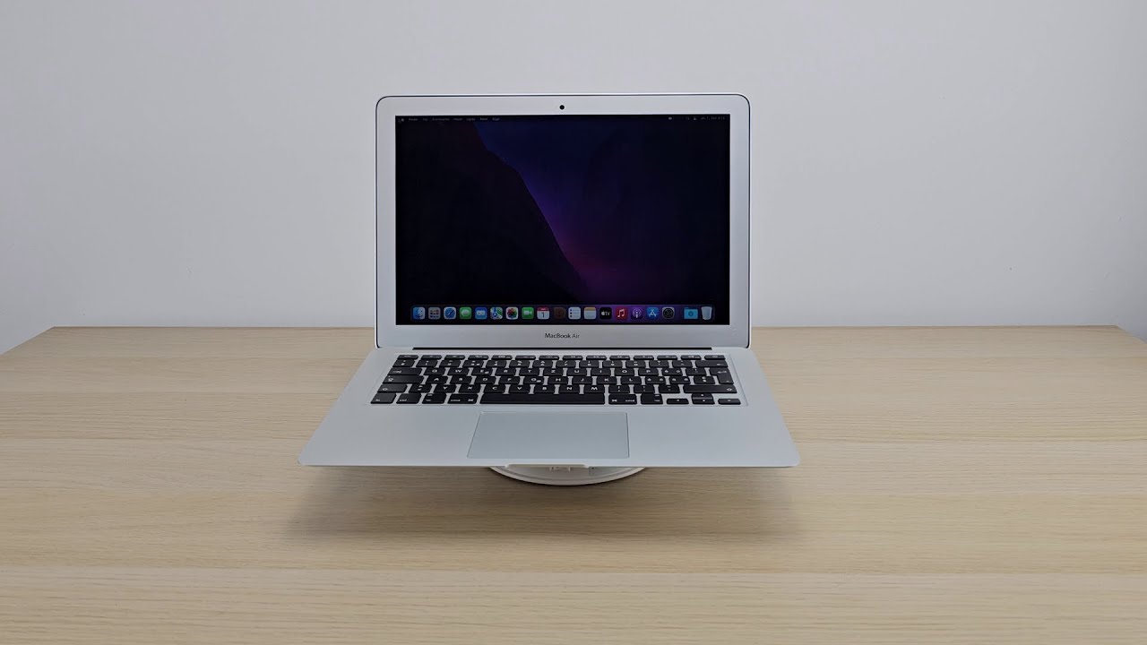 Apple MacBook Air 13 A1466 / i7-5650U /  8GB RAM / 256GB SSD