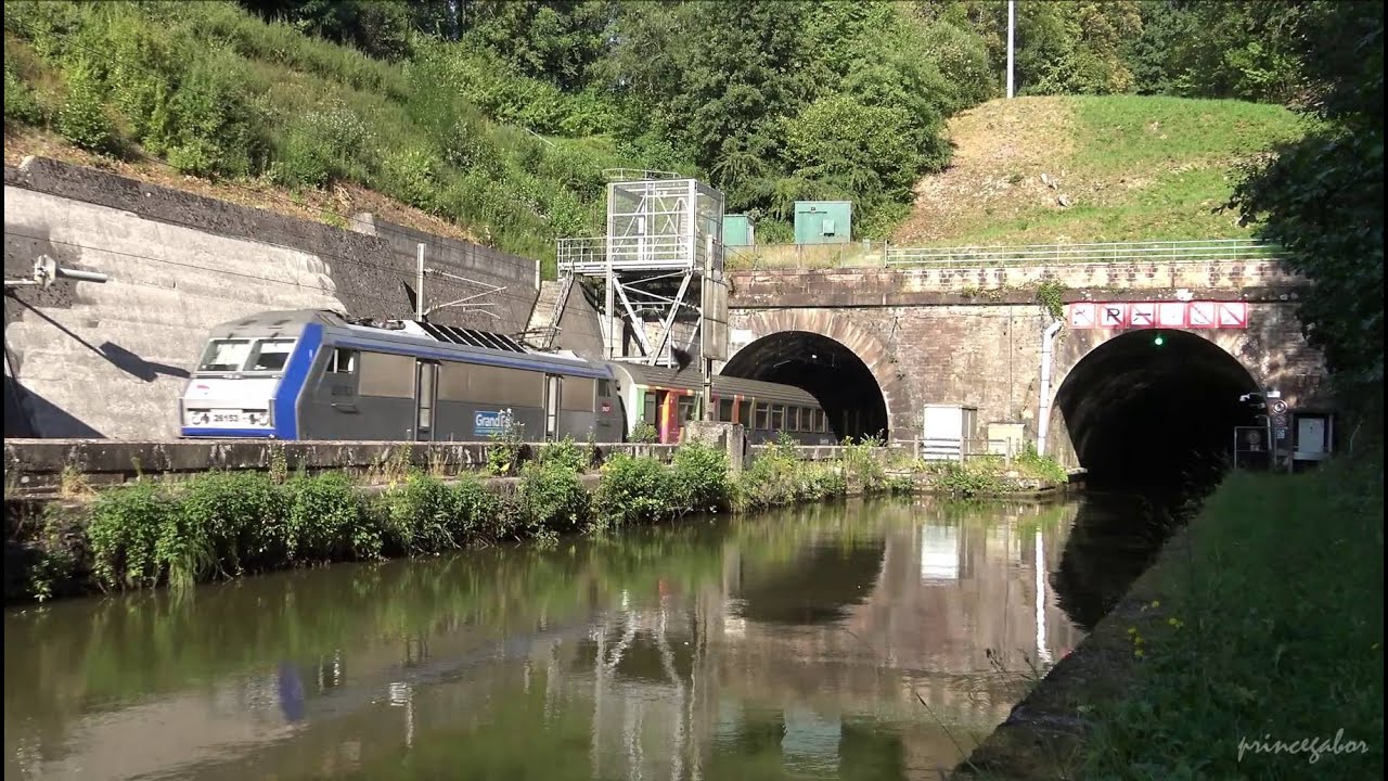 TUNNEL-CANAL  D'ARZVILLER/LIGNE1/BATEAUX/TRAINS/09082020