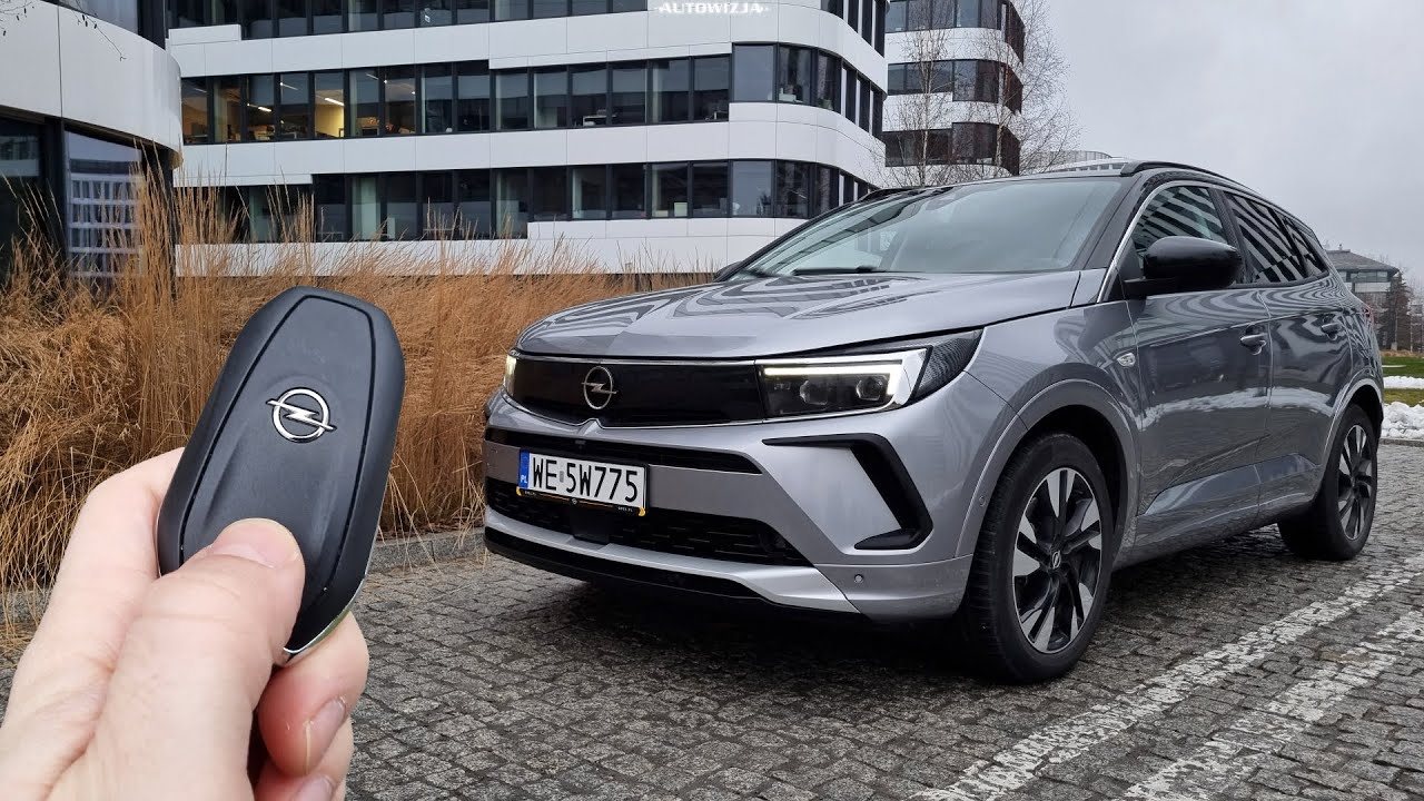 Opel Grandland 1.6 Turbo 300 Hybrid4 TEST Stracił X i nie tylko [4k]