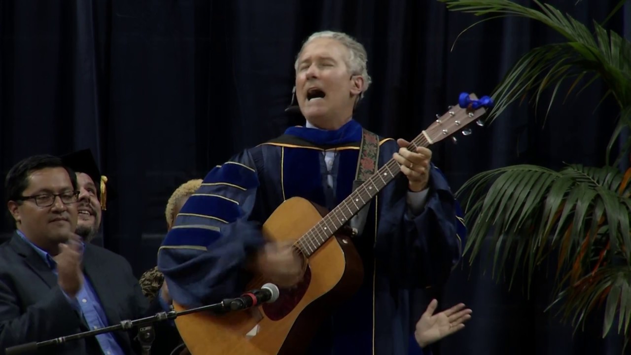 Dean Rich Lyons performs 