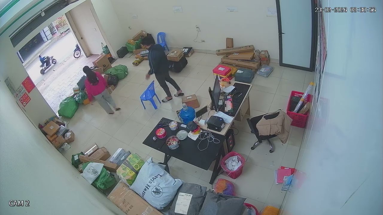 CCTV toàn trình cắt seal hạ hàng và nhập kho các đơn BN HUB chuyển đến ngày 23/2/2026