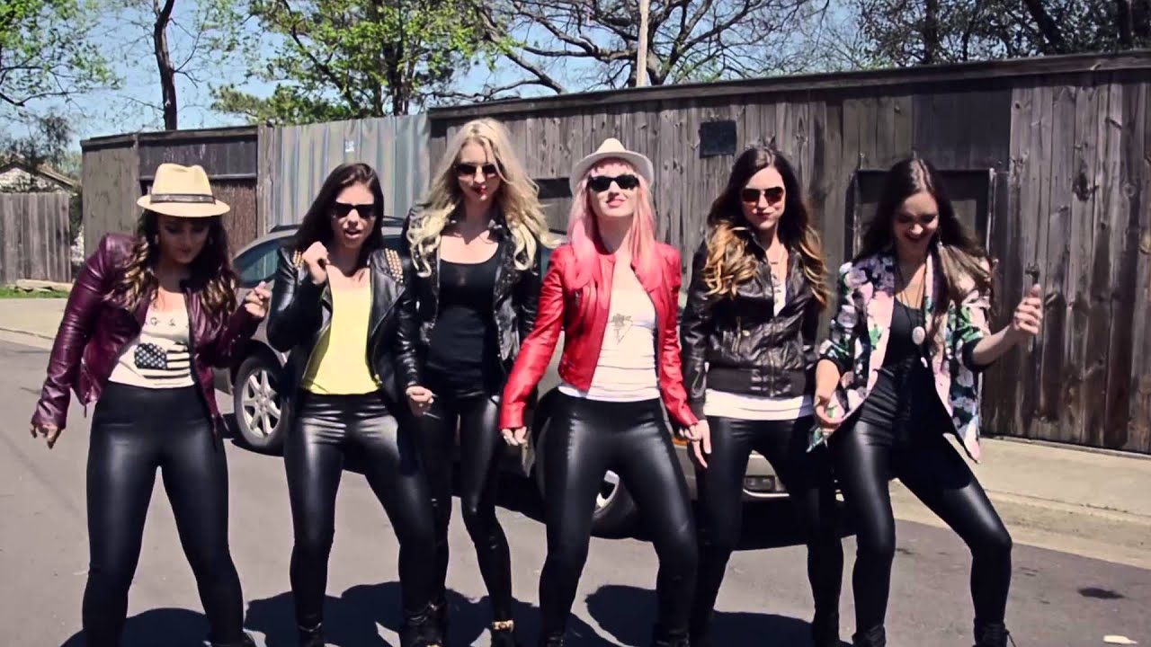 Uptown Funk - Mark Ronson Cover - Rachele Lynae
