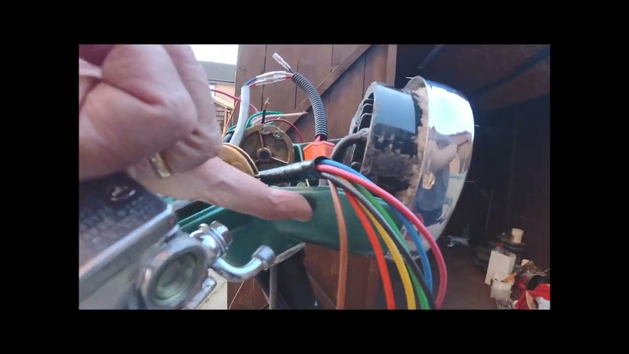 Lambretta Restoration project Li125 1964 PT23