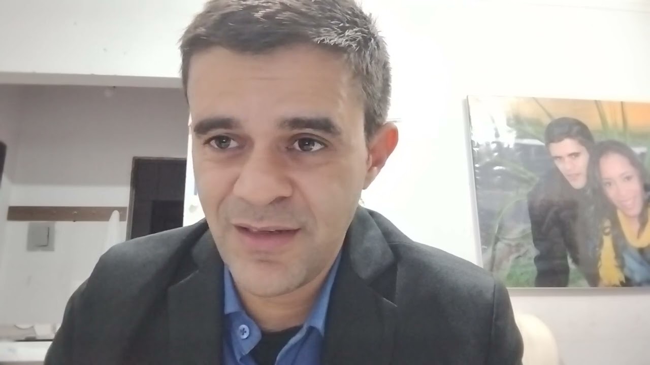 Marcos 16:15 ARC[15] E disse-lhes: Ide por todo o mundo, pregai o evangelho a toda criatura.