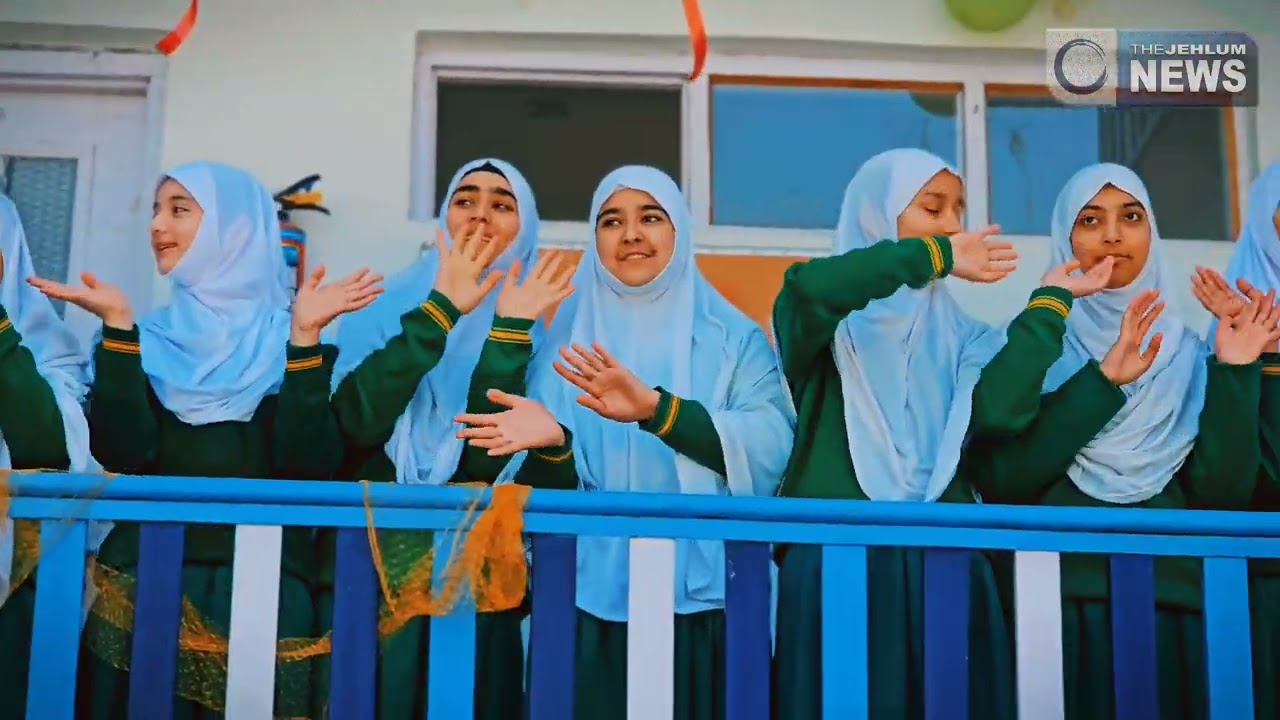 First Day Of School :Students of New Whiz Kids  are much more excited || #watch