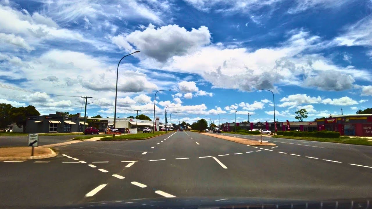 Beautiful Clouds | Driving Tour Around Quiet Town of Emerald, Queensland