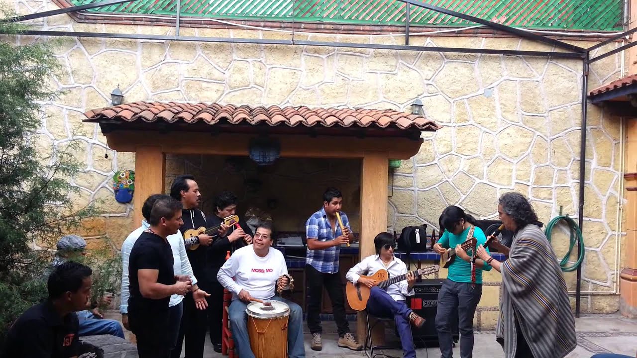 Grupo Los Askis vienes y te vas versión acústico