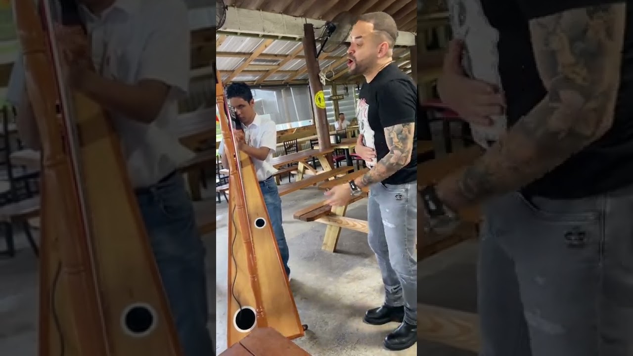 Jose Manuel Melo acompañando a Nacho la Batalla del Amor @nacho