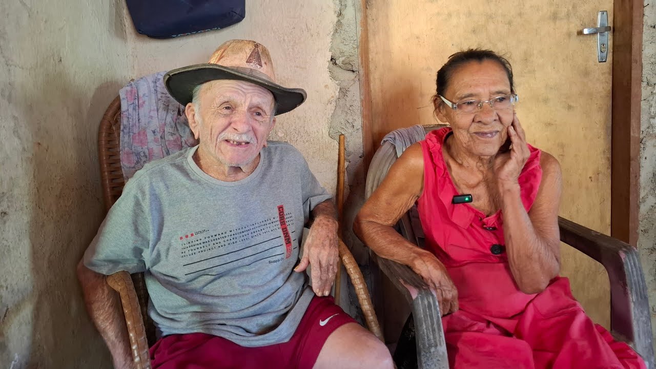 A VIDA SIMPLES E A ALEGRIA DE UM CASAL NORDESTINO TEÓIS E MARIA 