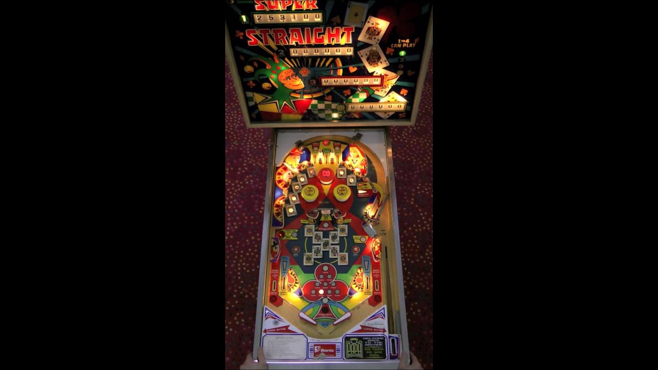 Super Straight Pinball Gameplay