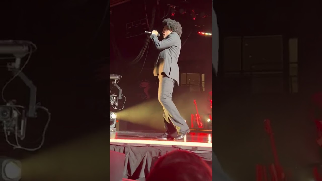 Maxwell &ldquo;OFF&rdquo; live &mdash; March 2022 #theNIGHTtour2022 #Joe #AnthonyHamilton