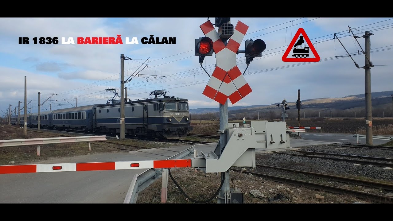 [4K] Trenul IR 1836 la barieră la Călan